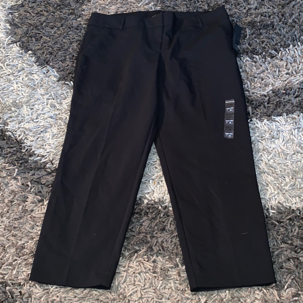 Apt 9 Ankle Mid Rise Size 16 NWT
